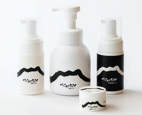 ペンケウタシュナイ　泡せっけん　３００ml（大）